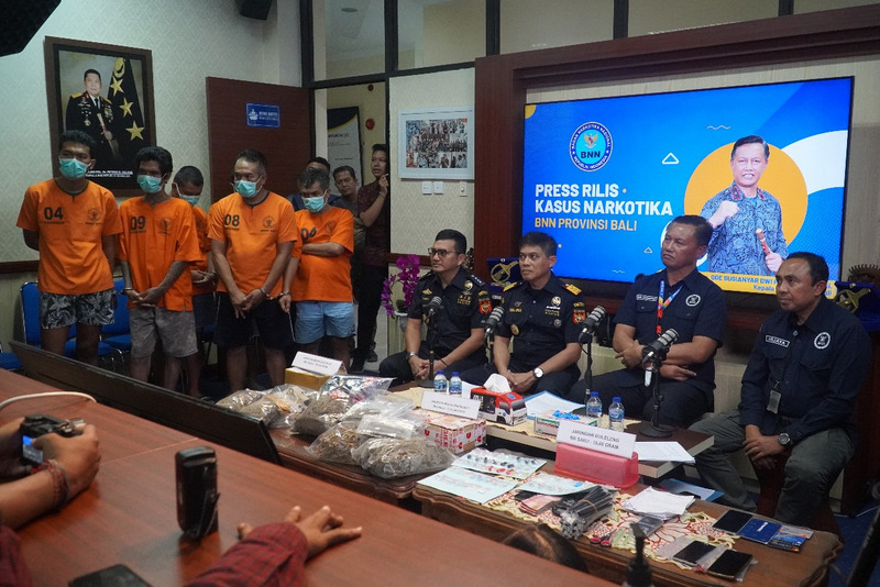 Kanwil Ditjen Bea dan Cukai Bali, NTB, dan NTT (Bali Nusra) bersama BNNP Bali mengungkap 3 kasus penyelundupan narkoba (foto: bea cukai Bali)